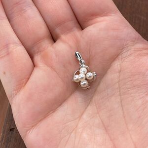 Vintage 925 Sterling Silver Pearl Flower Design Pendant Bracelet Charm